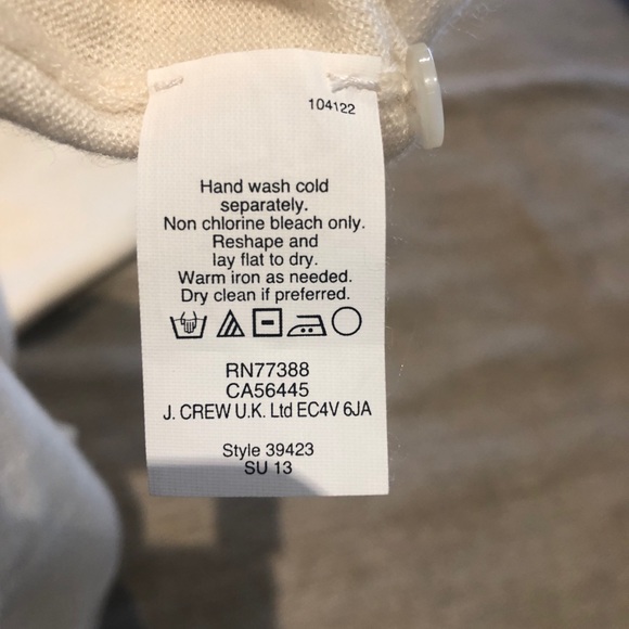 J Crew 100% cashmere bracelet sleeve crew neck cardigan size M - Picture 4 of 5